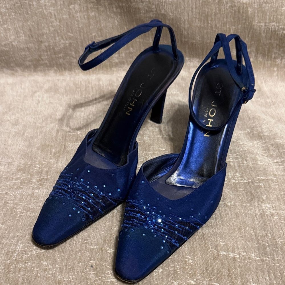 St. John Blue Italian Embellished Fabric Mesh Pointy Toe Slingbacks